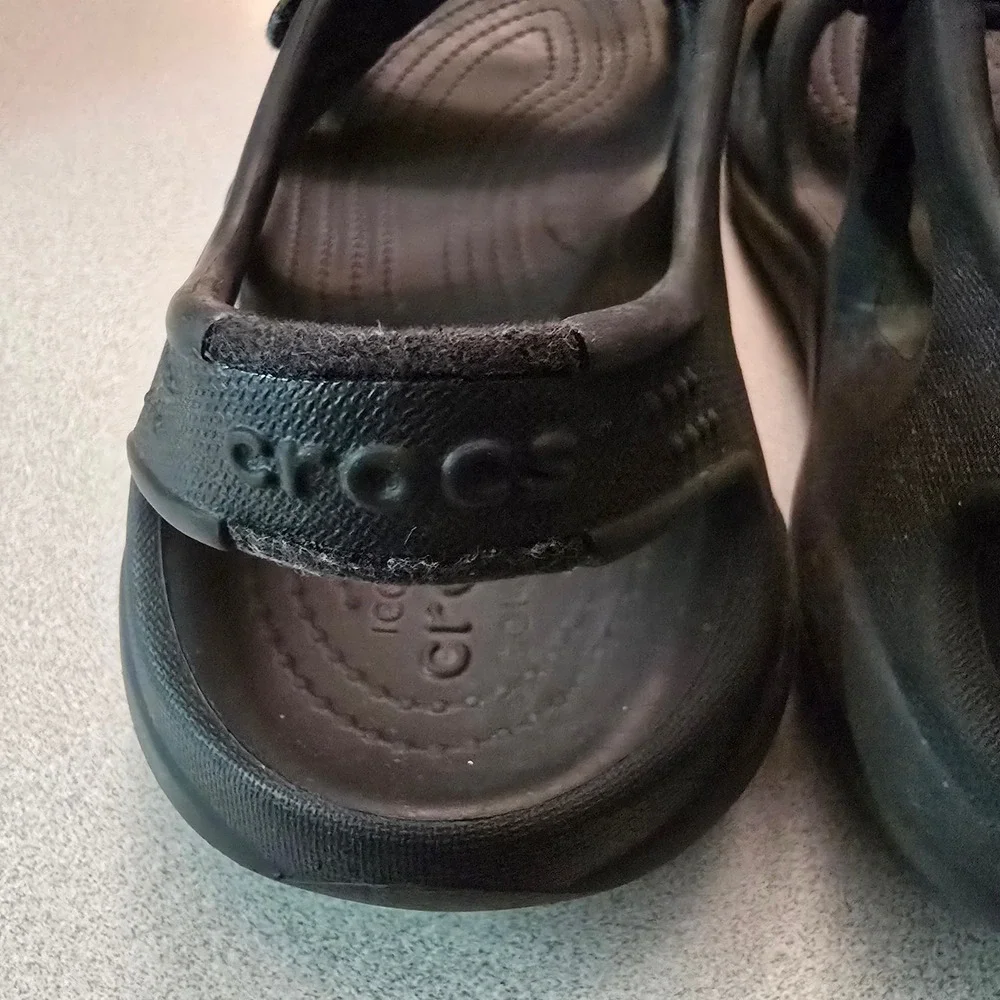 Crocs Swiftwater Sandals Black Sporty Fisherman Rugged  Adjustable Mens Size 7